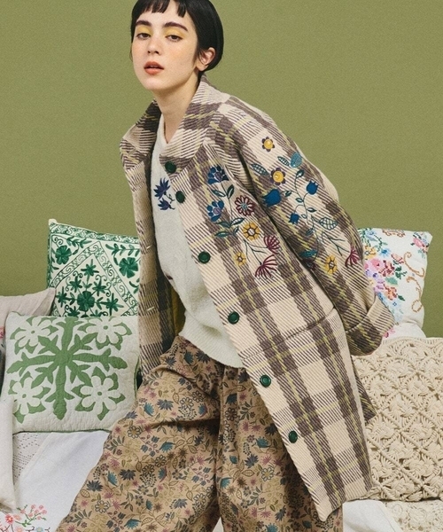 ホコモモラ（JOCOMOMOLA）/Calle de Bordadores チェック×フラワー刺繍コート Jocomomola（ホコモモラ） コート アウター Calle de Bordadores