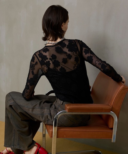花柄レーストップス　MAISON SPECIAL MAISON SPECIAL（メゾンスペシャル） 「PRE-ORDER」Flower Embroidery