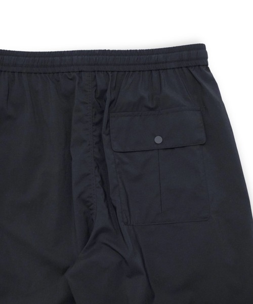 ATON(エイトン) パンツ MAT AIRLY NYLON WIDE SHORTS メンズ ATON(エイトン) パンツ MAT AIRLY NYLON WIDE SHORTS メンズ