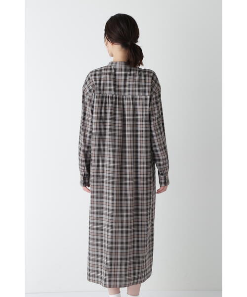 「human woman」 長袖ワンピース MEDIUM ブラウン レディースの画像