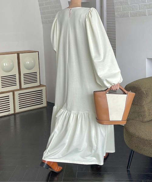 emi+ ワンピース ボリュームスリーブティアードフレアロングワンピース