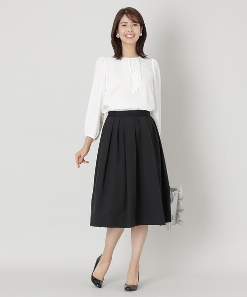TO BE CHIC タフタのブラックスカート TO BE CHIC スカート ポリエステルタフタランダムタック
