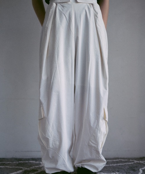 Nylon Tuck Cargo Pants / ナイロンタックカーゴパンツ INTER FACTORY パンツ 2/9号室（かおこ＆ひろと） - Nylon Tuck