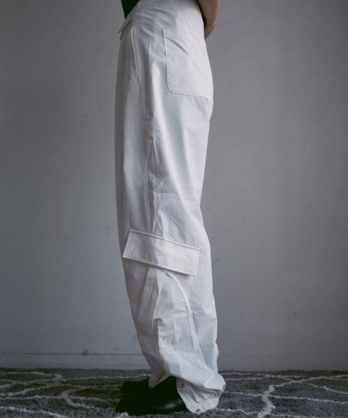 Nylon Tuck Cargo Pants / ナイロンタックカーゴパンツ INTER FACTORY パンツ 2/9号室（かおこ＆ひろと） - Nylon Tuck