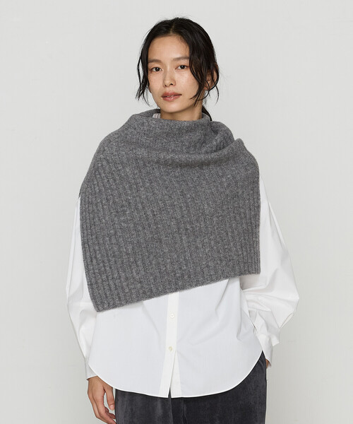 「Gabardine K.T」 ニットポンチョ FREE グレー レディース_画像8