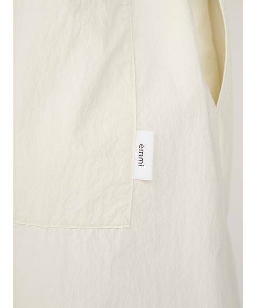 emmi デニムパンツ　新品未使用 emmi（エミ）の「【emmi atelier】イージールーズデニムパンツ