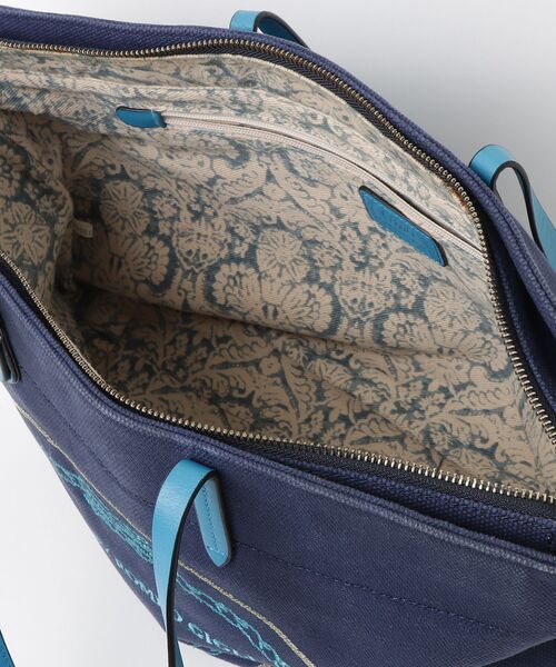 【匿名配送美品】ひらひら♪ロメオジリROMEO GIGLI 光沢シルクジャケット 匿名配送美品】ひらひら♪ロメオジリROMEO GIGLI 光沢シルクジャケット