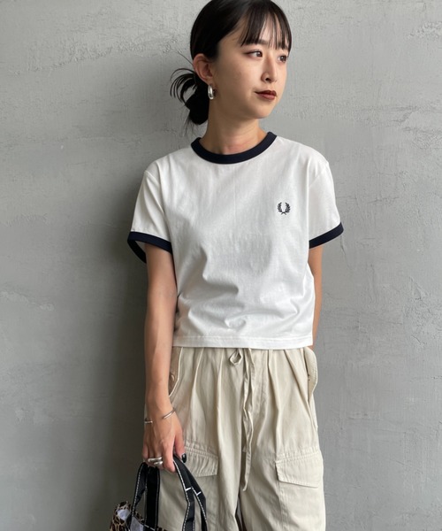 tシャツ 「FRED PERRY/フレッドペリー」 クロップド丈 ショートスリーブリンガーTシャツ レディースの画像