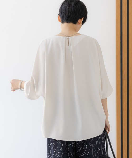 ブラウス シャツ 「UV・防シワ・接触冷感」サラサラリラクシーVネックプルオーバー/656790 レディースの画像