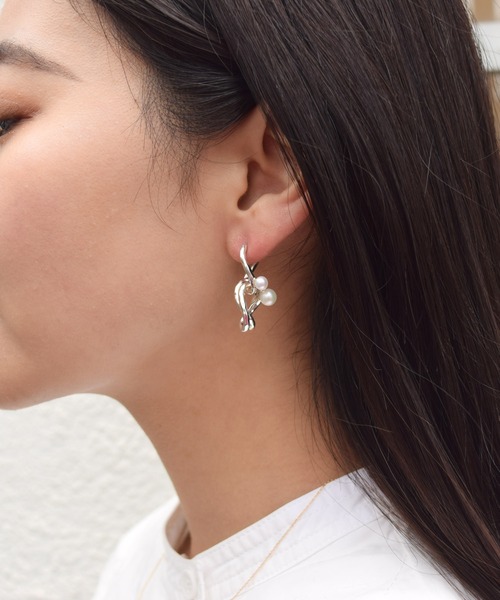 ピアス LESS 3WAYパールチェーンピアス レディース メンズの画像