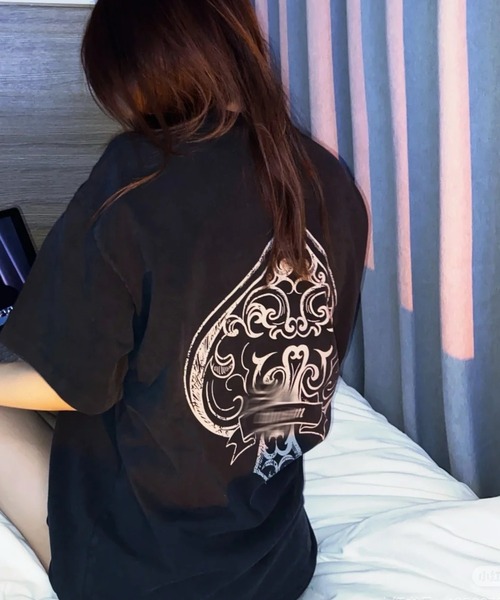 DIAVEL tシャツ 半袖 「ユニセックス」エースフラッグプリントTシャツ
