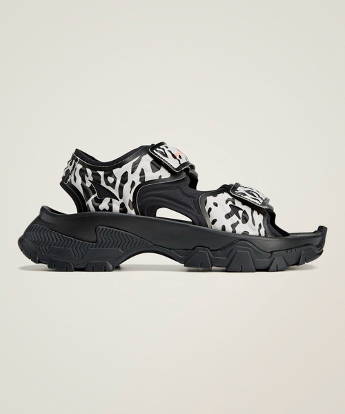 ★adidas by SMC★HIKA アウトドアサンダル★黒/白★ adidas by Stella McCartney サンダル 「adidas McCartney」Hika