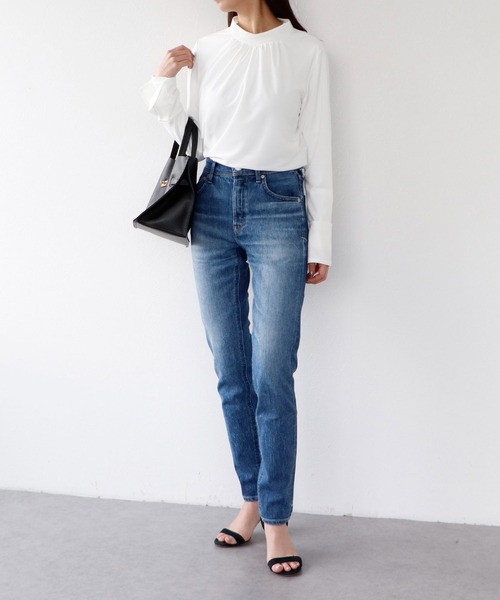ジーンズ デニム デニムパンツ 「yanuk/ヤヌーク」RUTH スリムテーパード ブルー レディースの画像