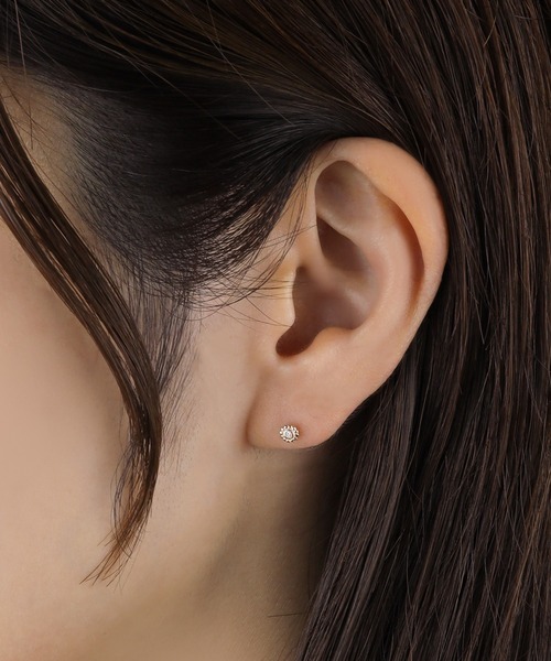 リトルエンブレム　ピアス little emblem（リトルエンブレム） ピアス フラワーダイヤモンド