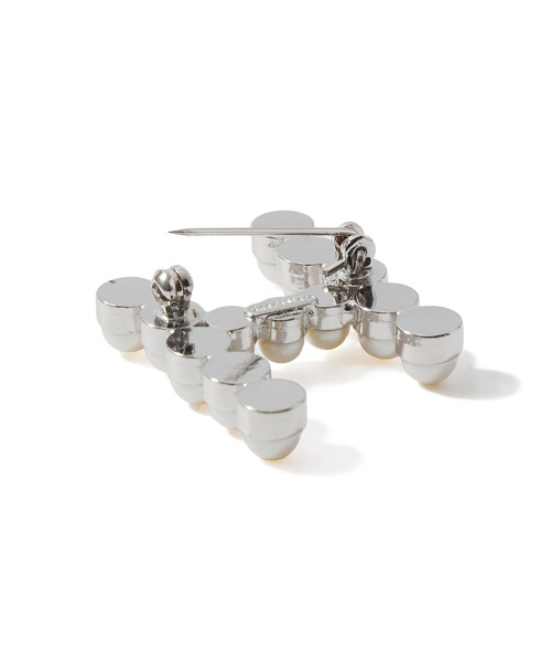 ブローチ (Sea’ds mara)Alphabet brooch H レディースの画像