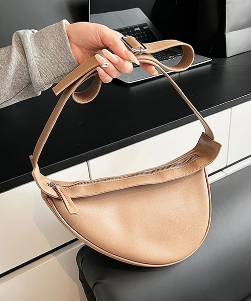 ★ROYショルダーバッグ★ florist ショルダーバッグ バッグ 2WAY レザーライクヘンケイ