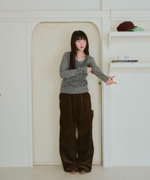 common gull products. tシャツ 小さなお花畑のワッフルロンTEE common gull products. tシャツ 小さなお花畑のワッフルロンTEE