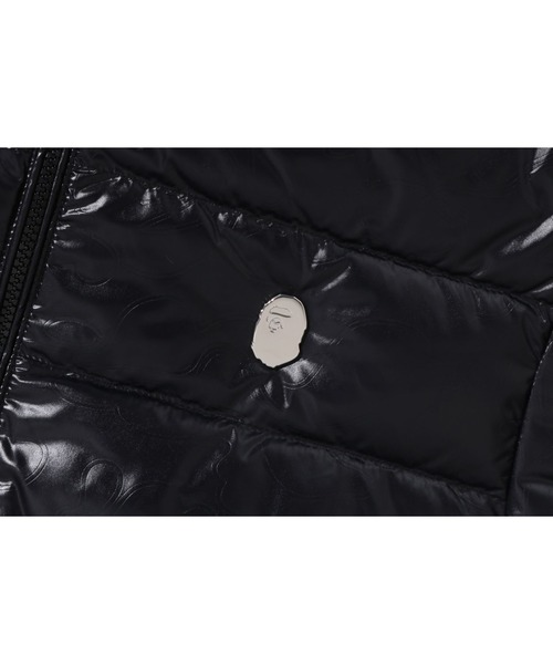 ダウンジャケット ダウン LINE CAMO DEBOSSED REGULAR FIT DOWN JACKET メンズの画像