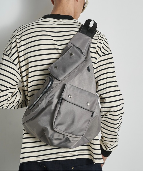 BLANK HOTEL ショルダーバッグ Multi-Pocket Utility One-Shoulder Bag