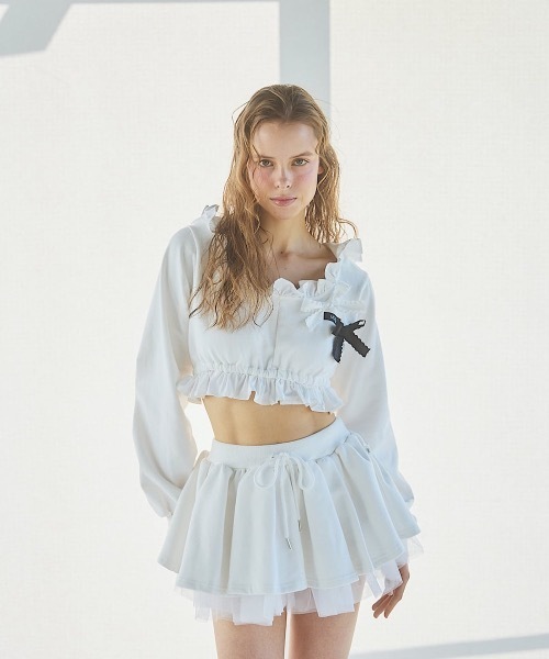 lilLilly（リルリリー） パーカー フリルスウェットパーカー