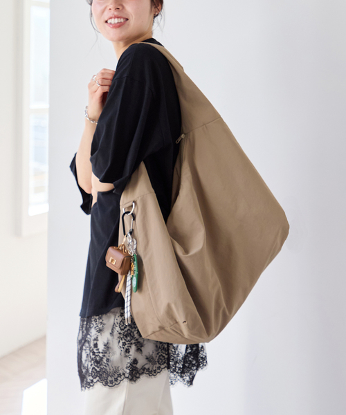 U by SPICK&SPAN（ユーバイスピックアンドスパン） ショルダーバッグ 