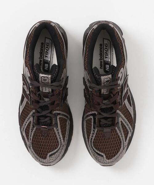 スニーカー NEW BALANCE　1906R レディースの画像