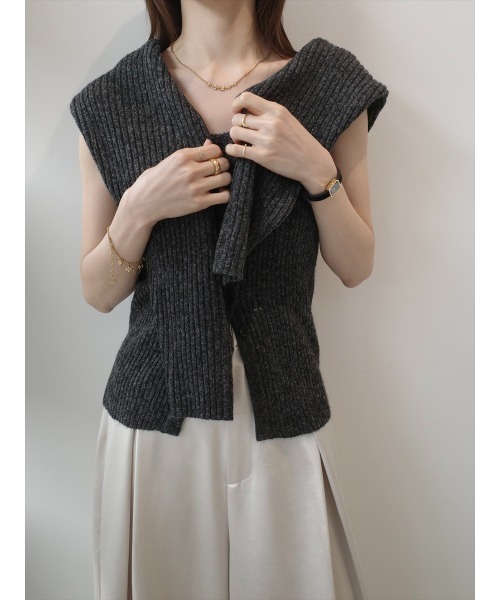 新品☆heve(ヘイブ)☆ペタルニット　チャコール Heve/ヘイヴ＞2023秋冬コレクションが勢揃いするPOP UPを伊勢丹新宿店