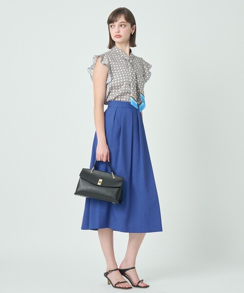 新品タグ付き✨ANAYI アナイ　ボウタイブラウス　とろみ　ロイヤルブルー日本製 ANAYI（アナイ） ブラウス シャツ 幾何プリントボウタイ ブラウス