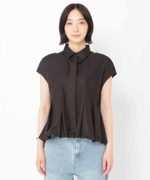 美品 シャネル リネン 黒 40 フレンチスリーブ ブラウス 金ボタン プリーツ 美品 シャネル リネン 黒 40 フレンチスリーブ ブラウス 金