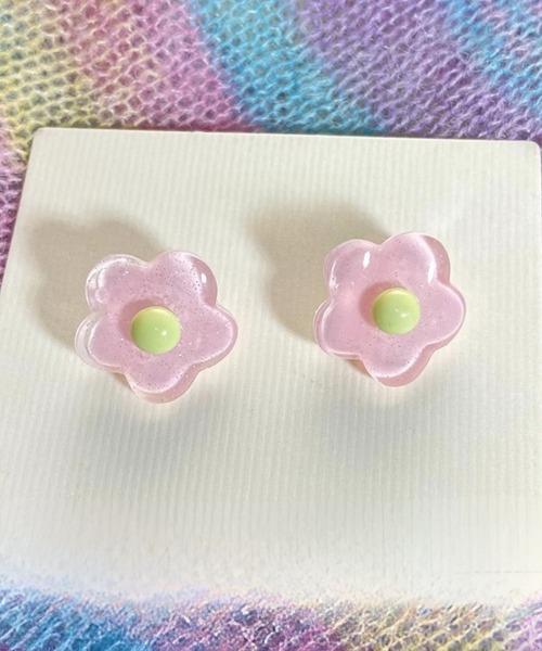 yu-ka イヤリング YU-KA:フラワーデザインポップイヤリング flower