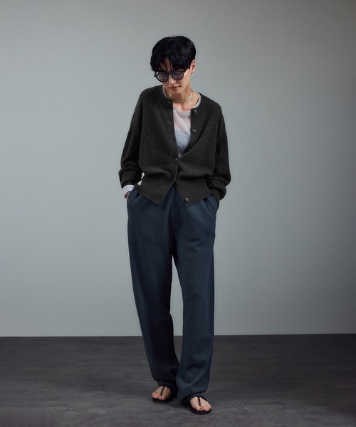 サロンアダムエロペ 25AW カシミヤクルーネックカーディガン ニット F SALON adam et ropé(サロン アダム エ ロペ) / カシミヤクルーネック