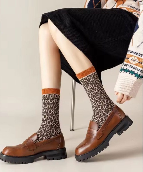 靴下 「 ammy. / エイミードット 」 レトロカラー ノルディック ジャガード ソックス レディース | ブランド登録なし | 02