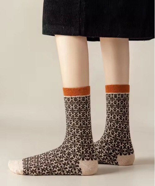靴下 「 ammy. / エイミードット 」 レトロカラー ノルディック ジャガード ソックス レディース | ブランド登録なし | 07