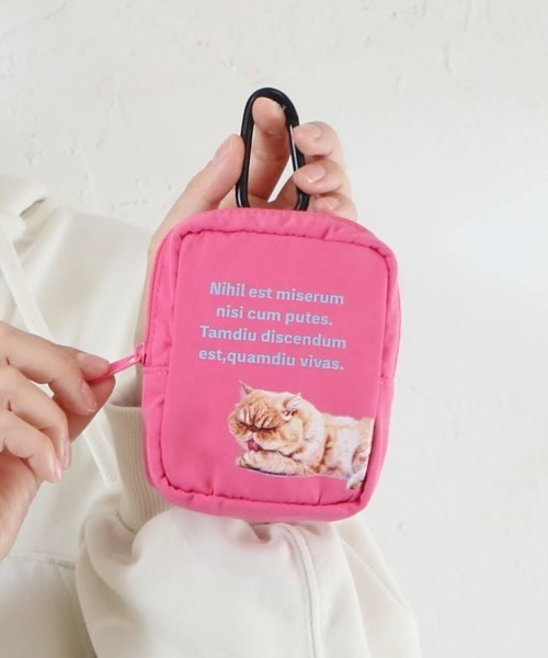 Per sist ence（パーシエンス） ポーチ カラビナ付きアニマル