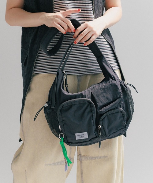 niko and…（ニコアンド） ショルダーバッグ 0 ブラック レディース