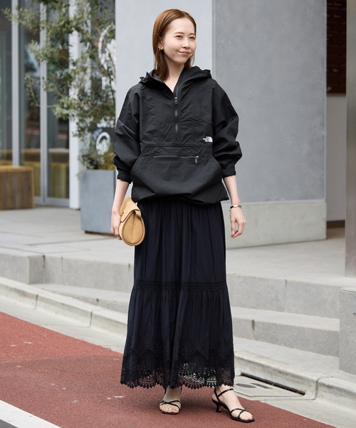 THE NORTH FACE（ザ ノースフェイス） マウンテンパーカー MEDIUM