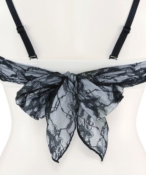 WACOAL サルート　シャンソン　ブラック　リボンブラジャーショーツセット アンフィ ブラ＆ショーツセット BCC224｜ワコール直営の公式下着通販