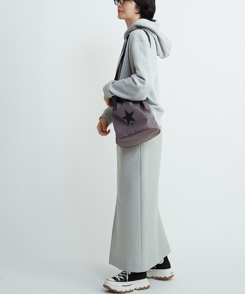 CONVERSE TOKYO ショルダーバッグ バッグ SATIN BALLOON SHOULDER BAG CONVERSE TOKYO ショルダーバッグ バッグ SATIN BALLOON SHOULDER BAG