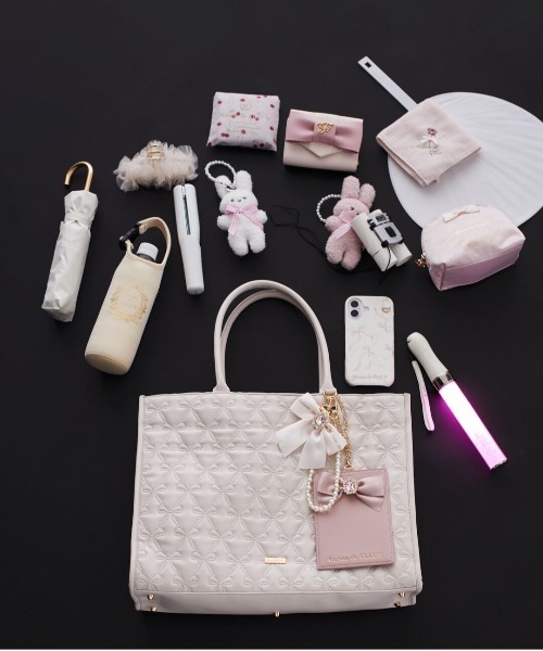 Maison de FLEUR｜リボンキルティングトートバッグ | Rakuten