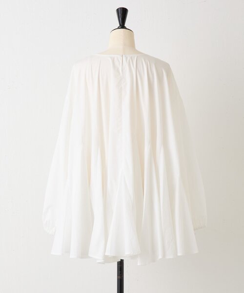 BEARDSLEY（ビアズリー） ブラウス シャツ 花びらフレアーブラウス