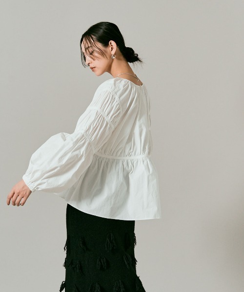 W：Huku ブラウス シャツ タイプライター 切り替え シャーリング
