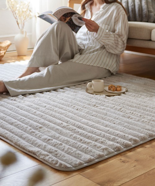 ラグ ラグマット モコモコ デザインラグ ストライプ ラビットファー調