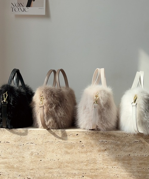 ADDITION STORE ショルダーバッグ バッグ ＼ふわふわカワイイ