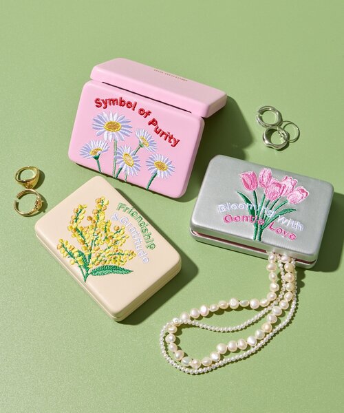 BIRTHDAY BAR（バースデイバー） ポーチ flower刺繍ケース レディース