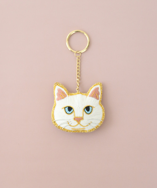 キーホルダー 「Nyatelier/ニャトリエ」ハンドメイド 刺繍 猫