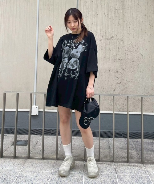 Candy Stripper（キャンディーストリッパー） tシャツ BUNNIES METAL