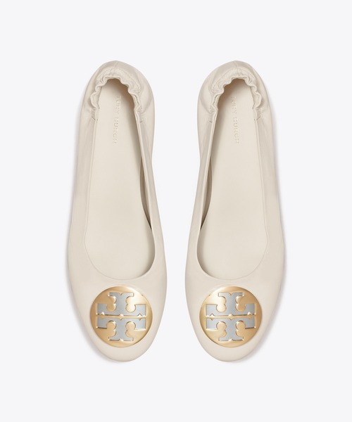 TORY BURCH（トリーバーチ） フラットパンプス 7 アイボリー
