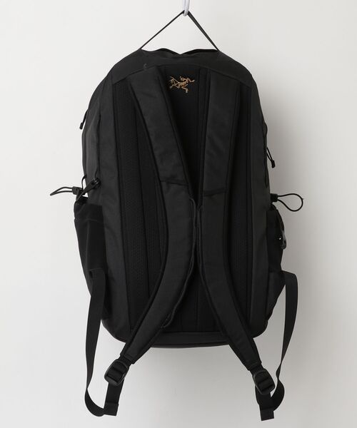 ARC'TERYX ブラック リュック ARC'TERYX（アークテリクス） 刺繍リュック - ブラック レディース