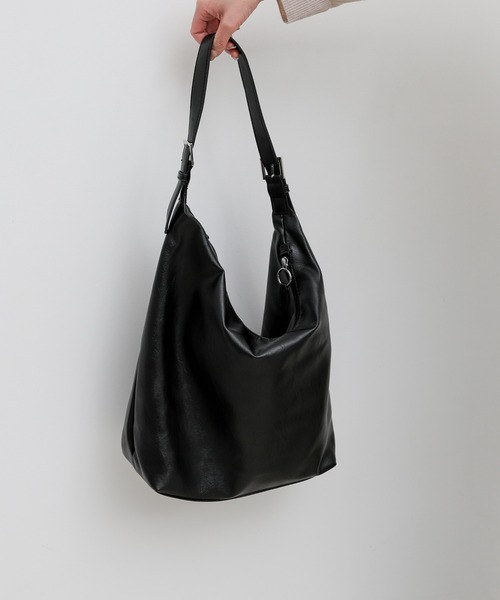 美品ノベルティ　ブラック ショルダーバッグバッグ 楽天市場】CHANEL ノベルティ（カラーブラック）（ショルダーバッグ