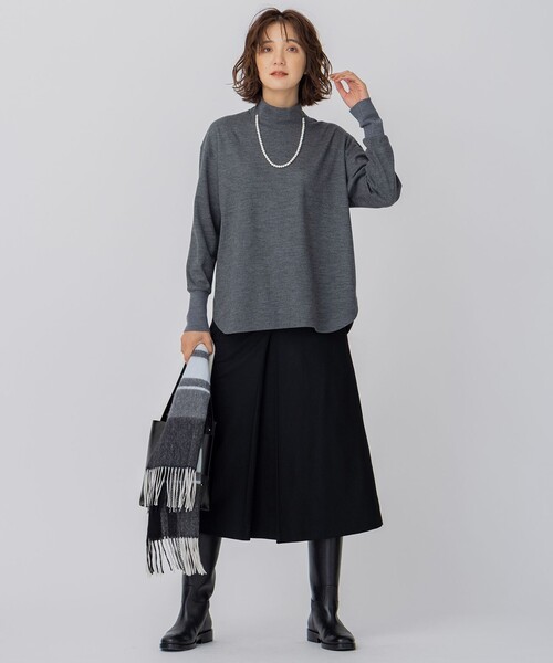 【美品】23区 *ウールミルドストレッチフロントタック Aラインスカート 48 ウールミルドストレッチフロントタック Aラインスカート / 23区
